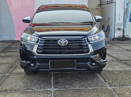 Toyota Venturer 2.4 A/T DSL 2022 Hitam