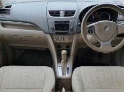 Suzuki Ertiga GX AT 2013 matic silver 10