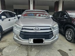 Toyota Innova V 2.4 diesel AT ( Matic ) 2018 Silver plat bekasi