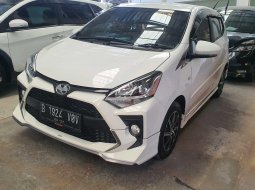 TOYOTA AGYA GR SPORT 1.2 AT 2022 PUTIH  / CASH - CREDIT / LOW KM 2