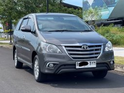 INNOVA V BENSIN MANUAL 2014 DIJUAL CEPAT TERMURAH 1