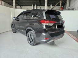 Low km 56rban Toyota Rush S TRD AT ( Matic ) 2019 Hitam Mulus siap pakai 4