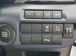 Suzuki Baleno Hatchback A/T 2023 putih km antik 7 ribuan 8