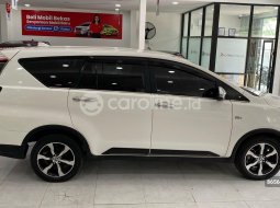 Toyota Innova Venturer 2.0 AT 2021 - Pajak Panjang sampai Akhir Tahun - D1361AJJ 3