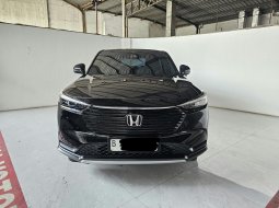 Low km baru 31rban Honda HRV E AT ( Matic ) 2022 Hitam Good Condition siap pakai