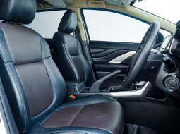 JUAL Mitsubishi Xpander Cross Premium AT 2021 Putih 6