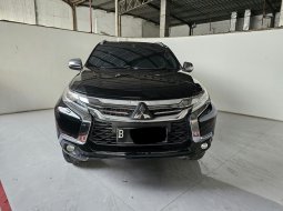 Mitsubishi Pajero Dakar 2.4 diesel AT ( Matic ) 2016 Hitam plat ganjil jaktim