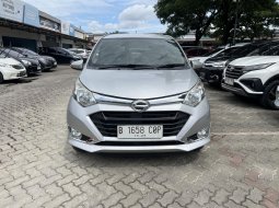 Daihatsu Sigra 1.2 R AT 2017 Silver