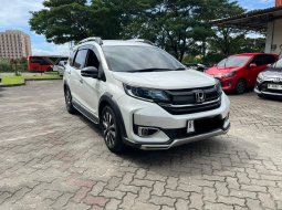 Honda BR-V Prestige CVT 2019 Putih Istimewa 3
