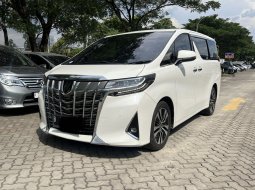 Toyota Alphard 2.5 G A/T 2021 Putih TSS