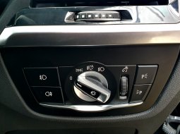 BMW X3 xDrive20i xLine 2021 hitam km 25 ribuan pajak panjang 11