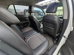 Chevrolet TRAX 1.4 Premier AT 2019 Putih 11