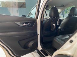 Nissan X-Trail 2.5 CVT 2018 6