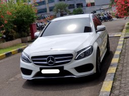 Mercedes-Benz C-Class C200 amg line 2018 putih km 19 rb