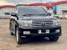Toyota Land Cruiser 4.6 Automatic 2010 Hitam
