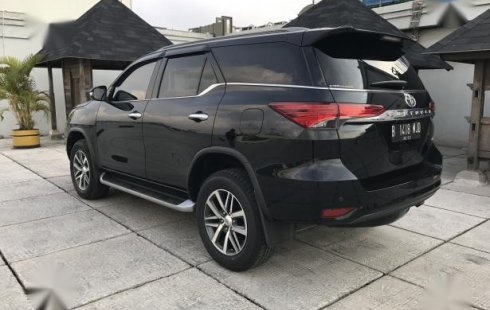 Toyota Fortuner Vrz 2016 Hitam 670757