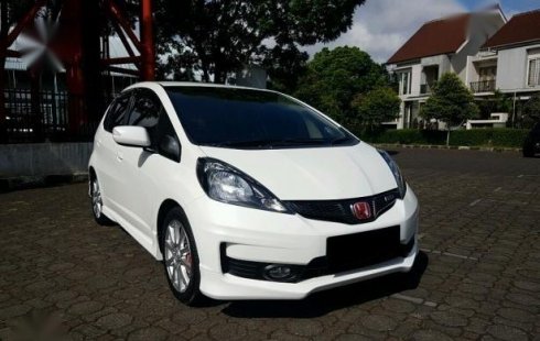  Harga  Mobil  Honda Jazz  Rs Tahun  2012  Tentang Tahun 