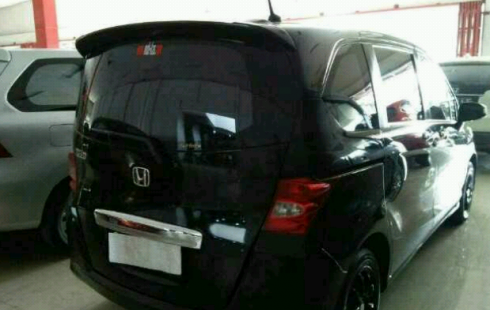 Jual mobil  Honda  Freed  PSD AT Tahun  2012 Automatic 2751900