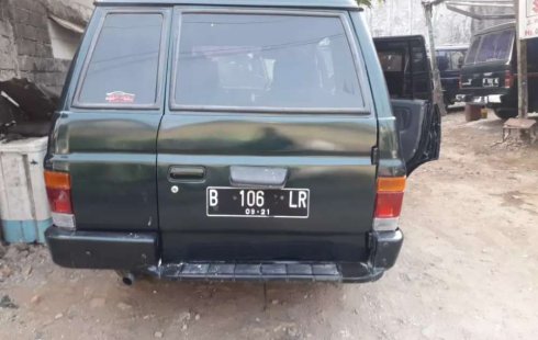  Mobil  Isuzu  Panther  1996 2 5 dijual  DKI  Jakarta  4285801