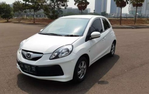 Harga mobil Honda Brio Jual beli mobil Honda Brio baru 