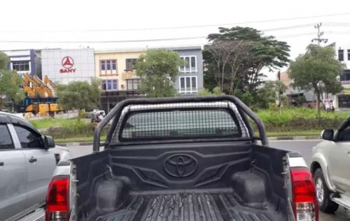Jual Toyota Hilux G 2015 Harga Murah Di Riau 4367853