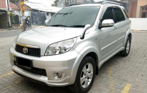  Dijual  mobil  Toyota  Rush  G AT 2014 bekas  Jawa  Barat  4385195