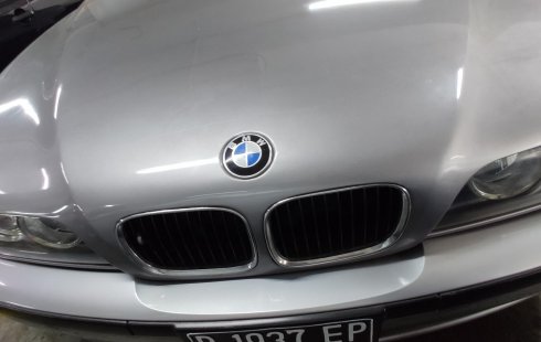  Jual  mobil  bekas  murah BMW  5 Series 528i 1997 di  DKI 