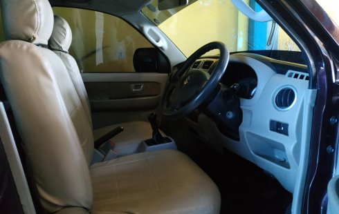  Dijual  mobil  bekas  Suzuki  APV  SGX  Arena MT 2012 Jawa 