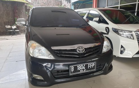 Jual Mobil  Bekas  Toyota Kijang Innova  2 0 G 2011 di Bekasi  