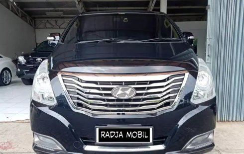 Jual Mobil  Bekas  Hyundai  H 1 Royale Diesel 2014 di Bekasi  