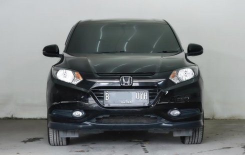 Honda HR-V 1.5L E CVT 2015 Hitam Siap Pakai Murab Bergaransi DP 20Juta