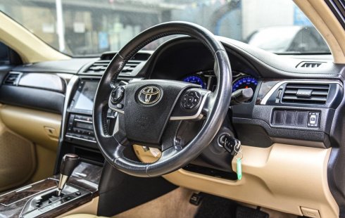 Toyota Camry G 2016 Sedan