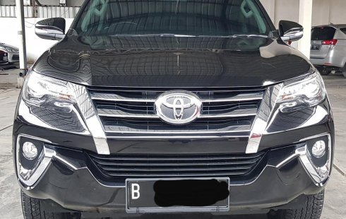 Toyota Fortuner 2.4 VRZ A/T ( Matic Diesel ) 2017 Hitam Double Disc Siap Pakai