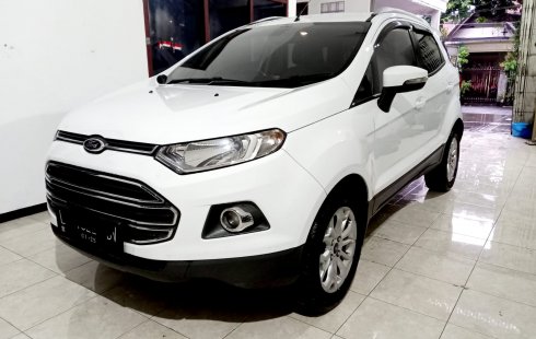 Ford EcoSport Titanium 2014 Putih,sunroof