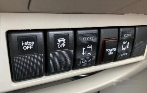 Jual Mazda Biante 2.0 SKYACTIV A/T 2015 harga murah di DKI Jakarta