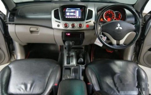 Jawa Timur, jual mobil Mitsubishi Triton EXCEED 2010 dengan harga terjangkau