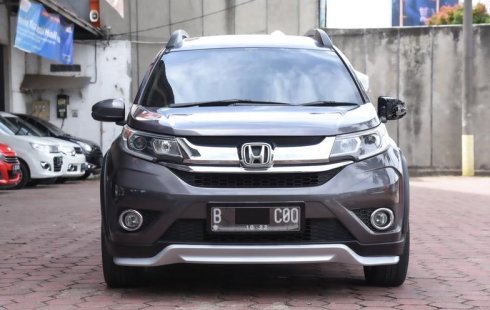 Honda BR-V E Prestige 2017 Abu-abu Siap Pakai Murah Bergaransi DP 20Juta