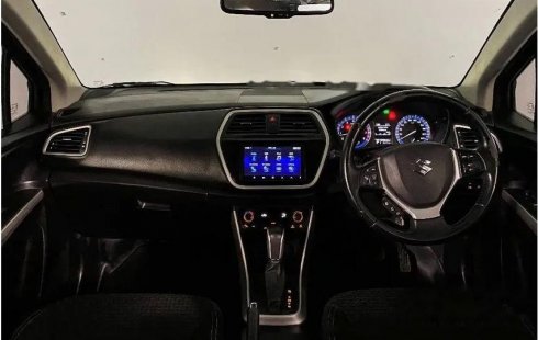 Mobil Suzuki SX4 S-Cross 2017 dijual, Jawa Barat