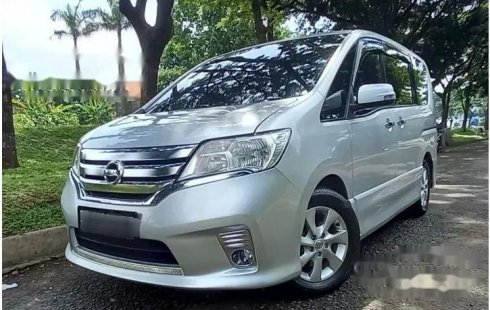 Jawa Barat, jual mobil Nissan Serena Highway Star 2014 dengan harga terjangkau