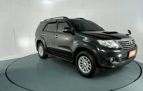 Toyota Fortuner 2.4 G AT 2013