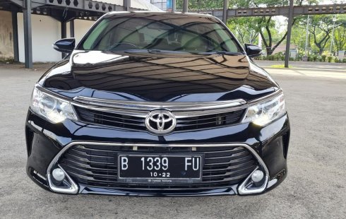 Toyota Camry 2.5 V 2017 / 2018 / 2016 Black On Beige Mulus Pjk Pjg TDP 50Jt