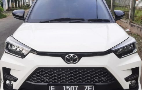 Jual Mobil Bekas promo Harga Terjangkau Toyota Raize 1.0T GR Sport CVT (Two Tone) 2021