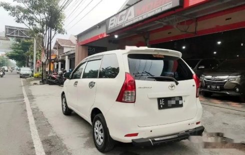 Mobil Toyota Avanza 2013 E dijual, Jawa Timur