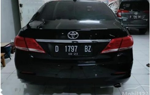 Jual Toyota Camry V 2010 harga murah di Jawa Barat