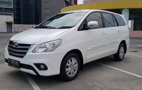 Toyota Kijang Innova 2.0 G AT 2014