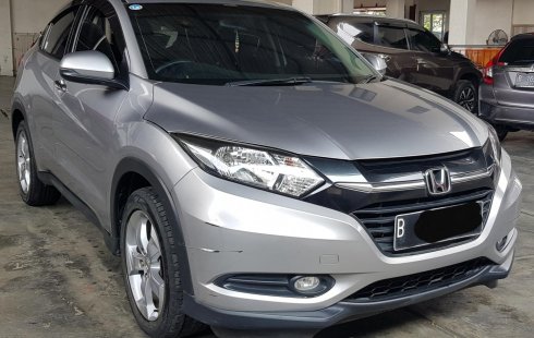 Honda HRV E A/T ( Matic ) 2018 Silver Km 59rban Siap Pakai Good Condition