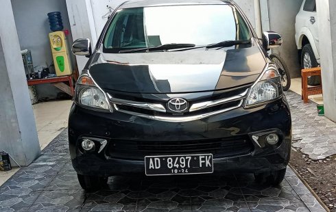 Jual mobil Toyota Avanza ,Warna favorit hitam