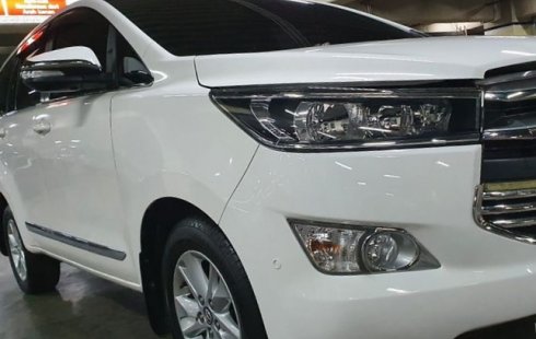PROMO Toyota Kijang Innova 2.4G 2016 Putih