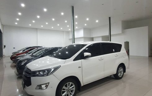 Toyota Kijang Innova V 2017