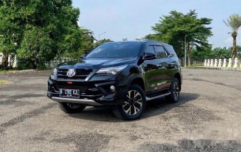 Jual mobil Toyota Fortuner TRD 2019 bekas, Jawa Barat